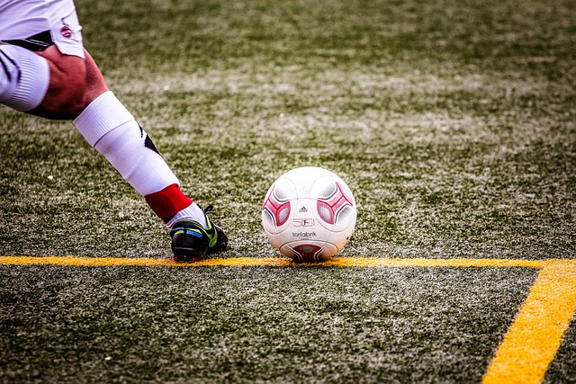 不少年轻球 不少年轻球